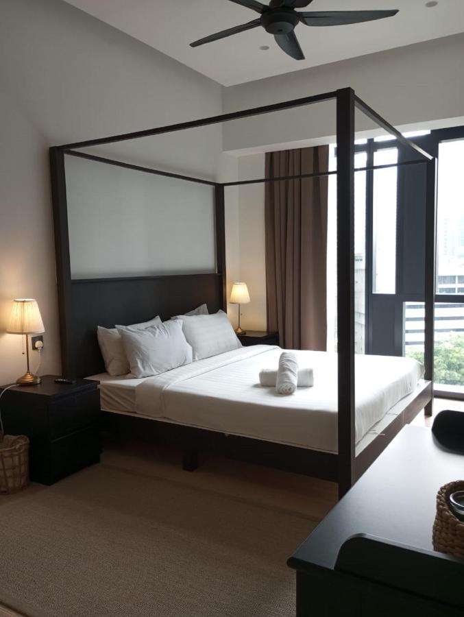 Klcc Beyond Hospitality Suites Star Kuala Lumpur Exterior photo