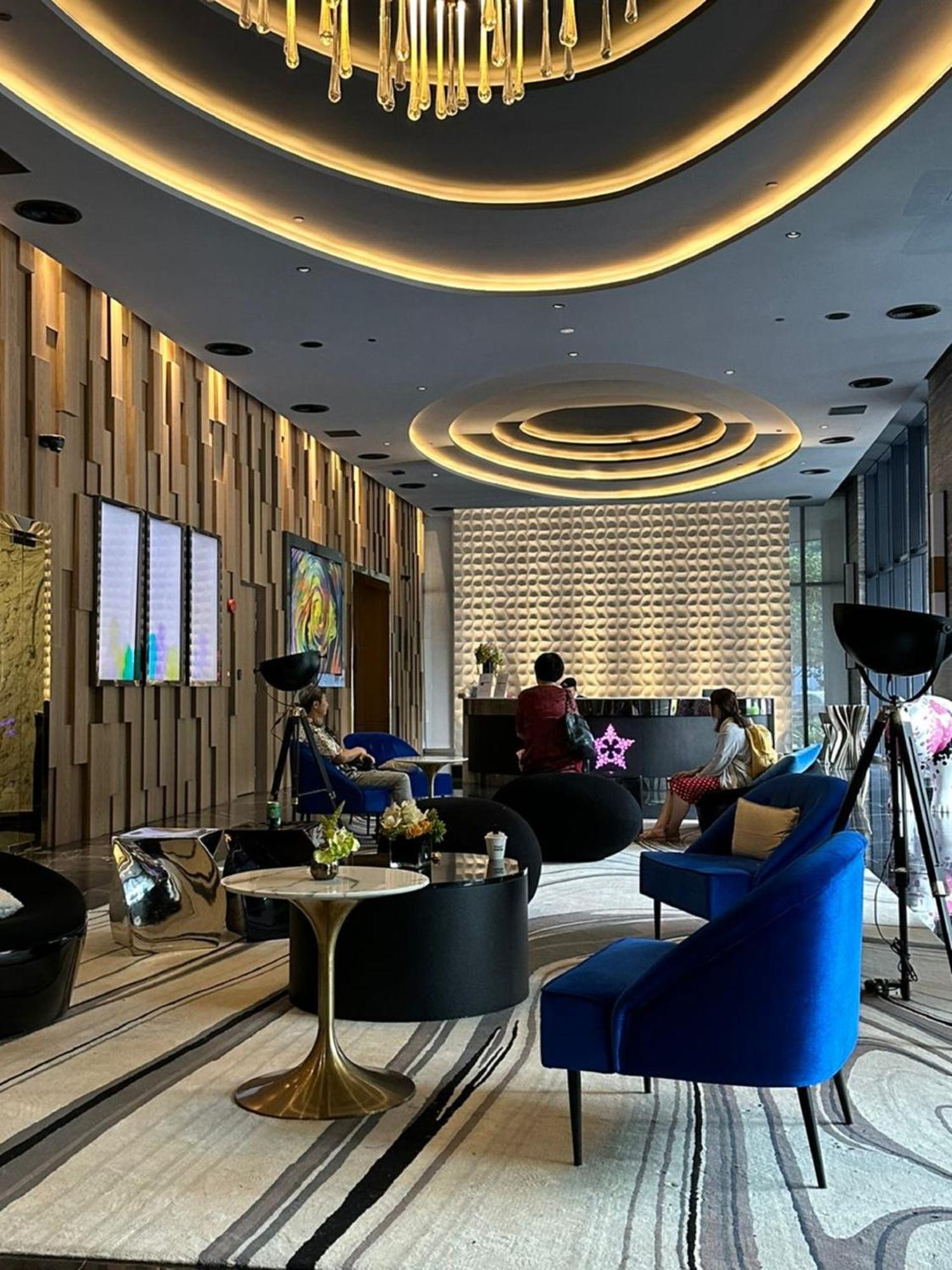 Klcc Beyond Hospitality Suites Star Kuala Lumpur Exterior photo