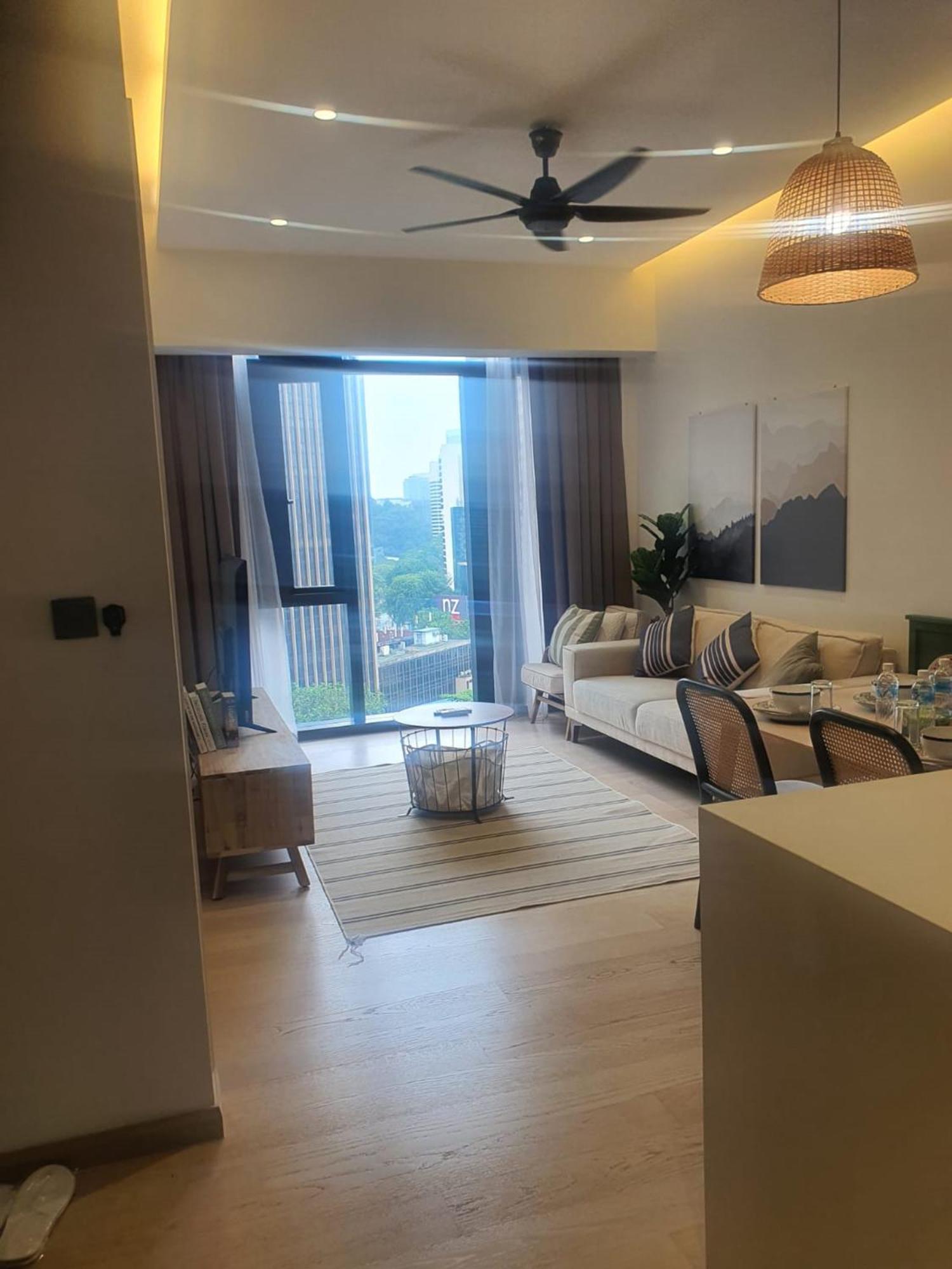 Klcc Beyond Hospitality Suites Star Kuala Lumpur Exterior photo